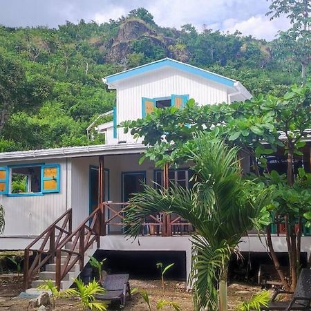 Mi Hermosa - Casa Islena A 70 Metros De La Playa Archibolds Exterior photo